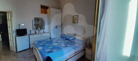 2 chambres Appartement à Bari, Italy No. 92382 8