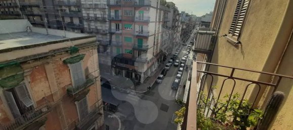 2 chambres Appartement à Bari, Italy No. 92382 10