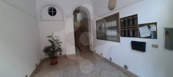 2 chambres Appartement à Bari, Italy No. 92382 11