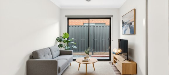 4 bedrooms House in Werribee, Australia No. 92 11