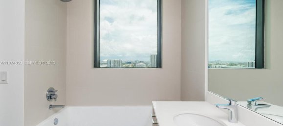 2 Schlafzimmer Gewerbliche Immobilien in Miami, USA, Nr. 615733 7
