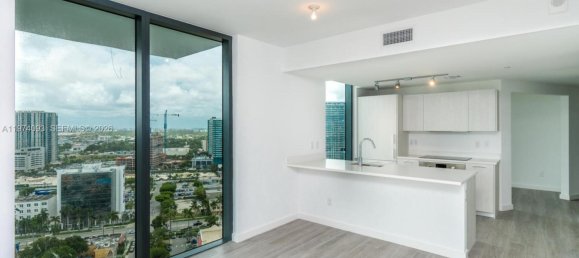 2 Schlafzimmer Gewerbliche Immobilien in Miami, USA, Nr. 615733 5