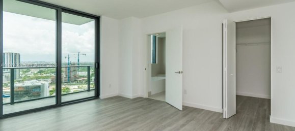 2 Schlafzimmer Gewerbliche Immobilien in Miami, USA, Nr. 615733 6