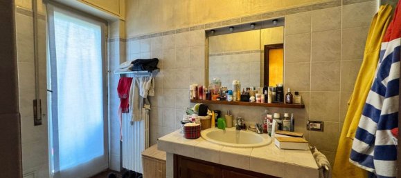 3 rooms Apartment in Verbania, Italy No. 79592 9