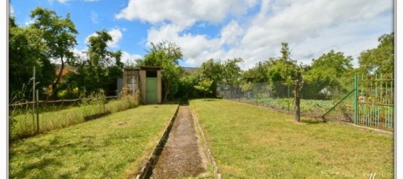 2 Schlafzimmer Haus in Le Chatelet, France, Nr. 267916 16