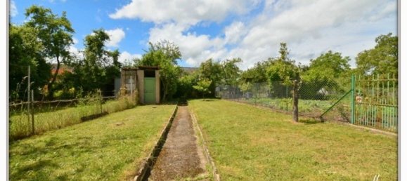 2 Schlafzimmer Haus in Le Chatelet, France, Nr. 267916 13
