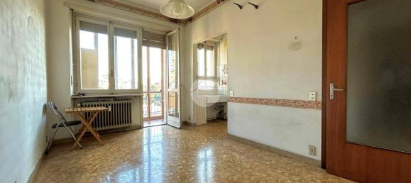 3 bedrooms Apartment in Turin, Italy No. 315355 16