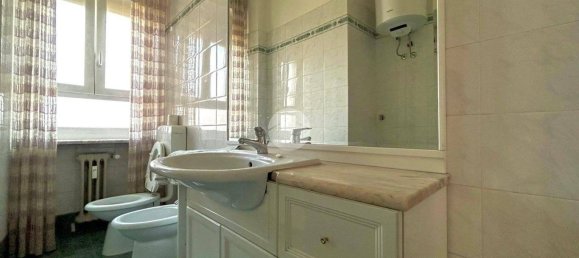 3 bedrooms Apartment in Turin, Italy No. 315355 19