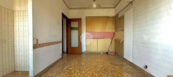 3 bedrooms Apartment in Turin, Italy No. 315355 6