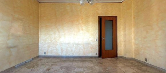 3 bedrooms Apartment in Turin, Italy No. 315355 7