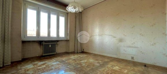 3 bedrooms Apartment in Turin, Italy No. 315355 18