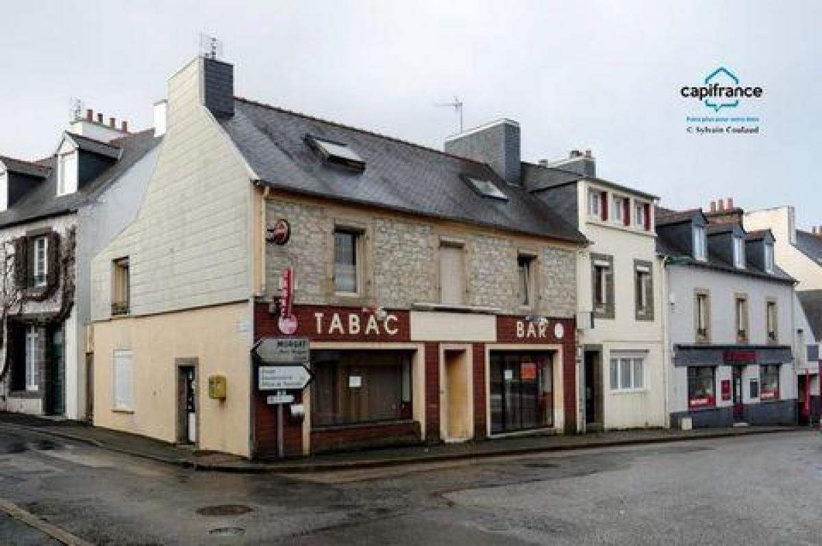 3 bedrooms House in Crozon, France No. 31257