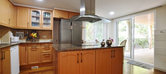 6 bedrooms House in Pucol, Spain No. 25404 13