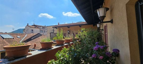 6-Zimmer Doppelhaus in Como, Italy, Nr. 313829 14