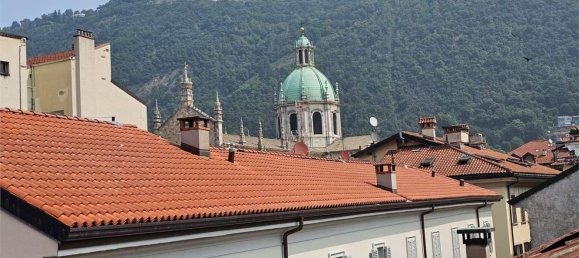 6-Zimmer Doppelhaus in Como, Italy, Nr. 313829 15