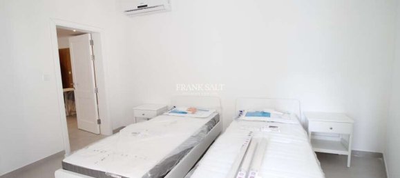 Apartamento de 2 dormitorios en Sliema, Malta No. 3968 10