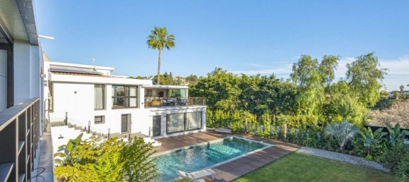 Villa de 5 dormitorios en Marbella, Spain No. 41238 3