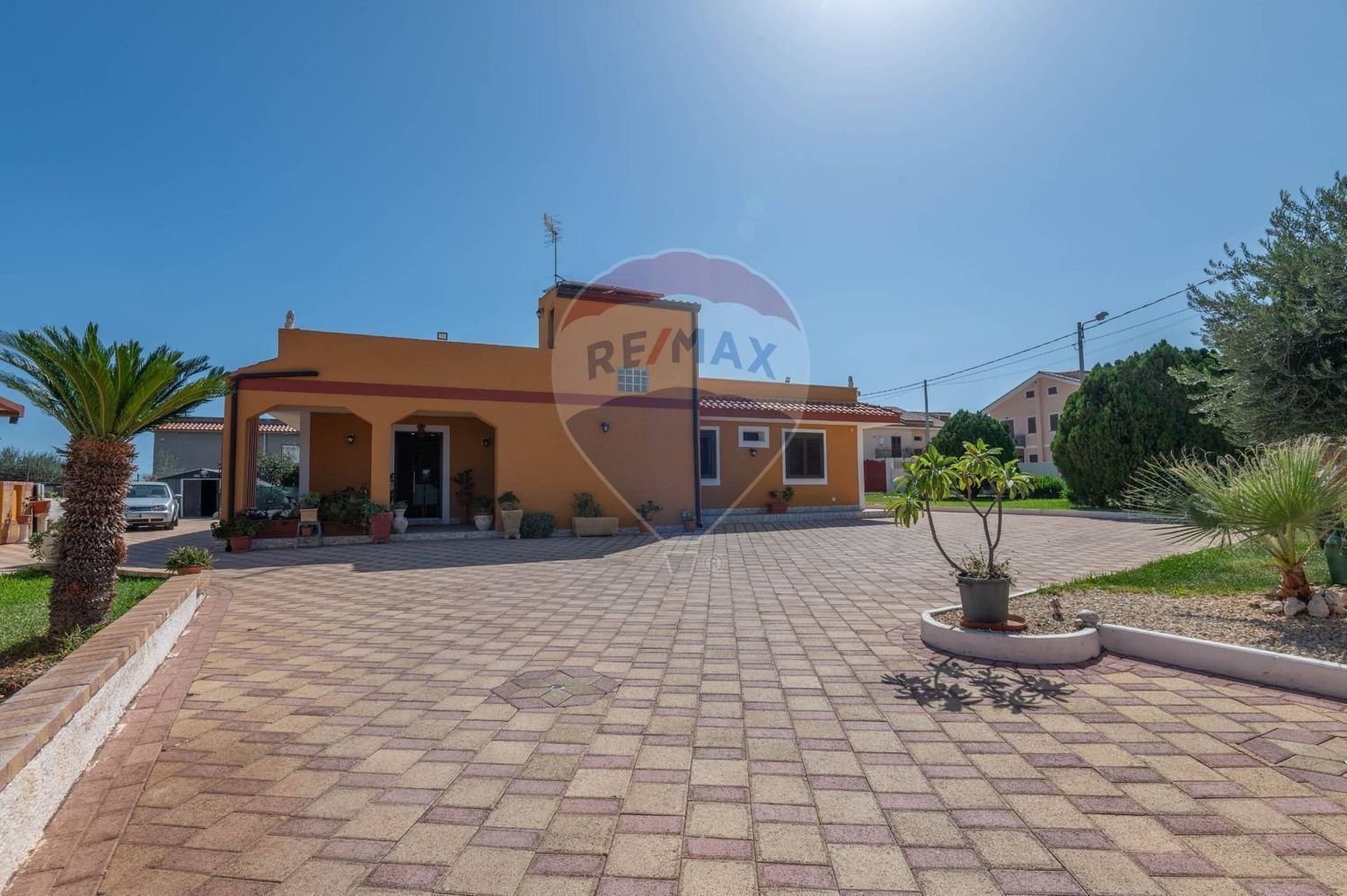 8-salle Villa à Melilli, Italy No. 79792