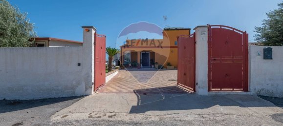 8-salle Villa à Melilli, Italy No. 79792 3