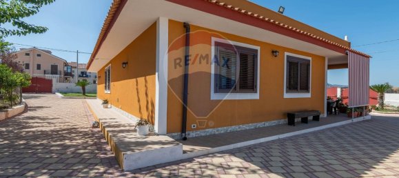 8-salle Villa à Melilli, Italy No. 79792 23