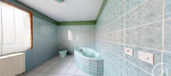 5 غرف نوم منزل في Le Bourget, France رقم 292014 12