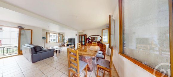 5 غرف نوم منزل في Le Bourget, France رقم 292014 4