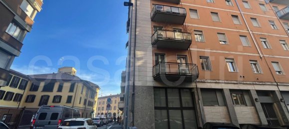 3 rooms Apartment in Bergamo, Italy No. 229999 19