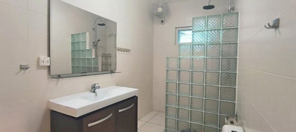 4 chambres Café / restaurant à Pattaya, Thailand No. 12267 3