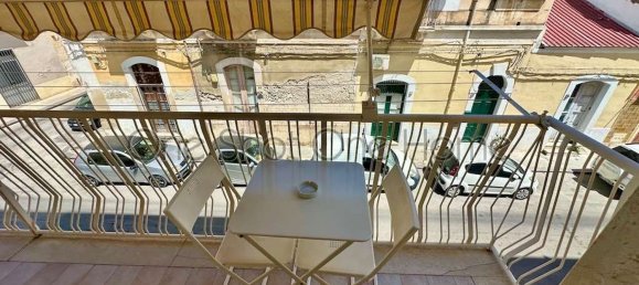 Квартира с 4 комнатами в Сиракузы, Италия № 295605 9