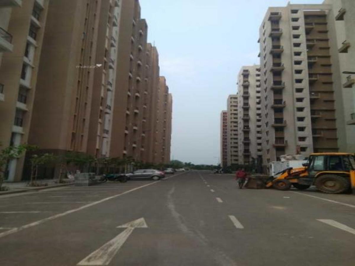 2 bedrooms House in Mumbai, India No. 6673