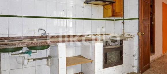 Apartamento de 3 dormitorios en Jaén, Spain No. 160183 5