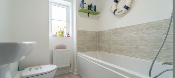 3 bedrooms House in Bournemouth, United Kingdom No. 1042 17