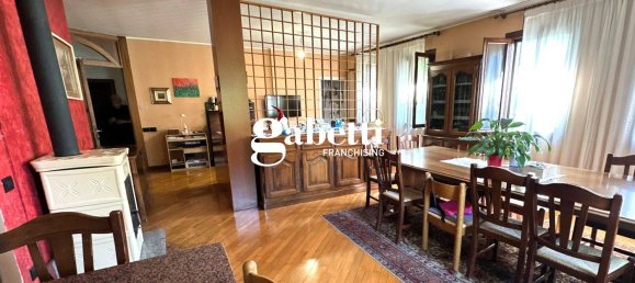 3 Schlafzimmer Haus in Conselve, Italy, Nr. 321739 10
