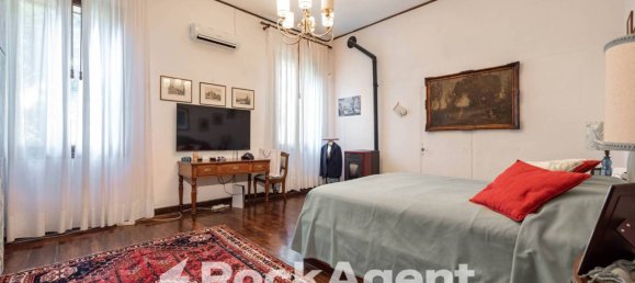 6 bedrooms Villa in Teolo, Italy No. 320268 33