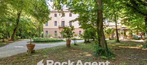 6 bedrooms Villa in Teolo, Italy No. 320268 12