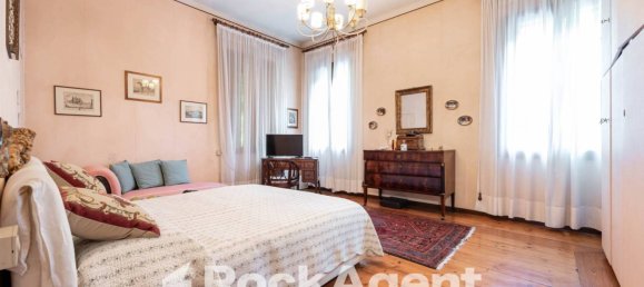 6 bedrooms Villa in Teolo, Italy No. 320268 25