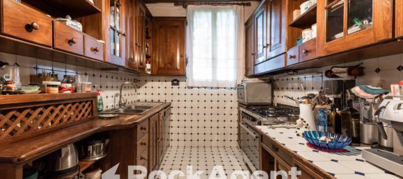 6 bedrooms Villa in Teolo, Italy No. 320268 17