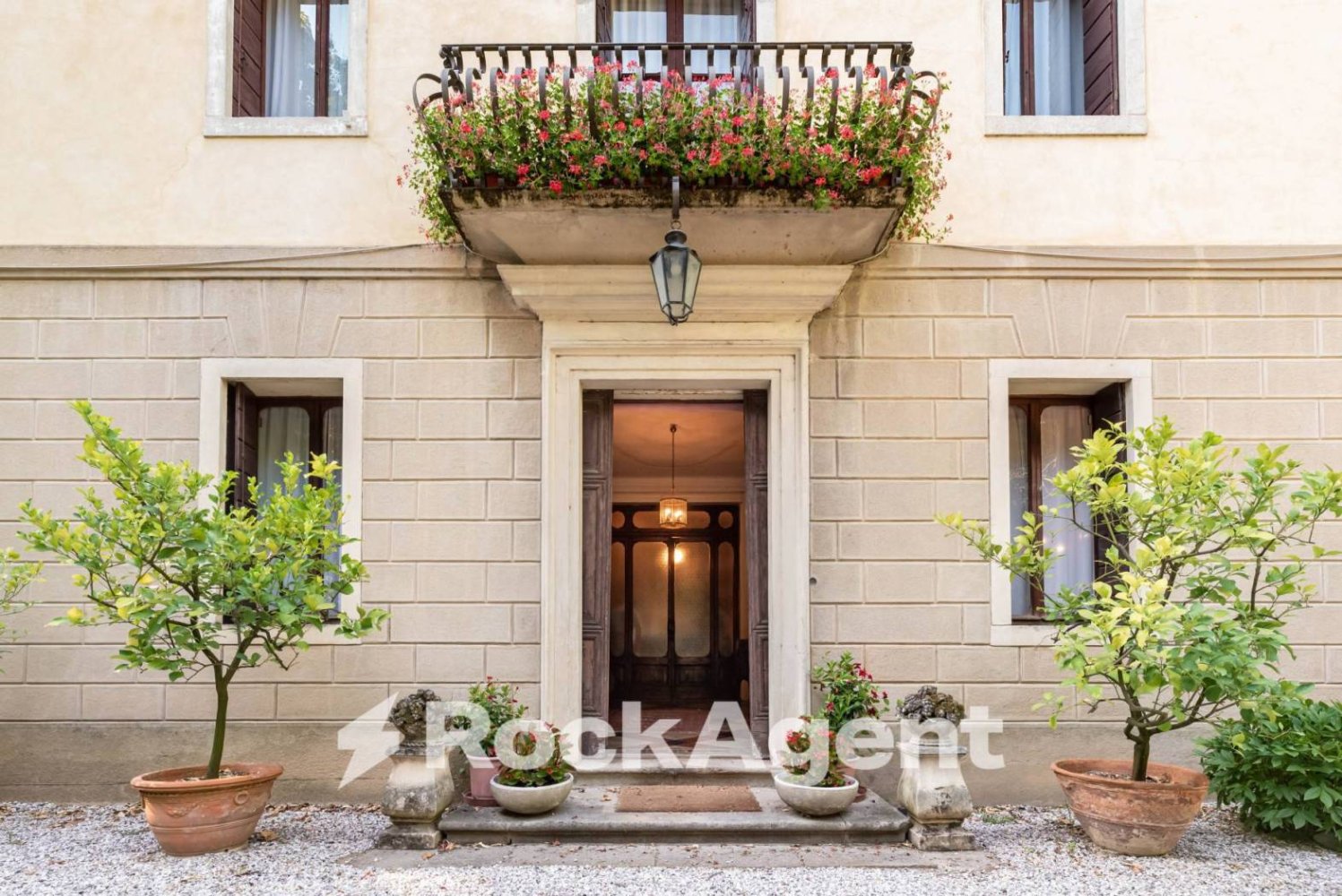 6 bedrooms Villa in Teolo, Italy No. 320268