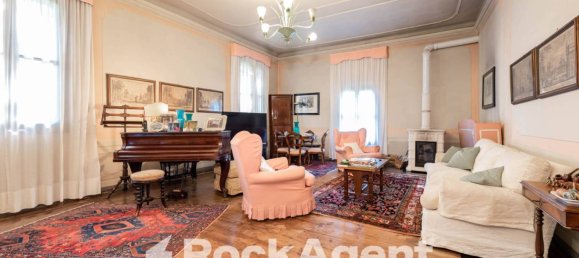 6 bedrooms Villa in Teolo, Italy No. 320268 34