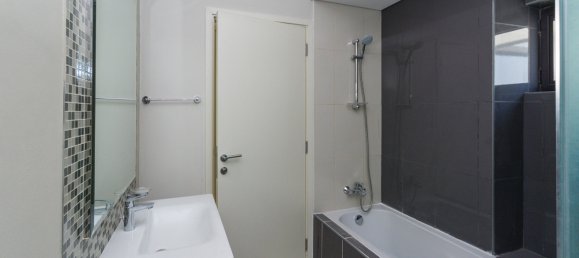 3 Schlafzimmer Villa in DAMAC Hills (Akoya by DAMAC), UAE, Nr. 460 9