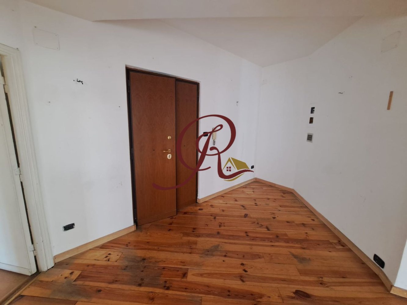 3 bedrooms Apartment in Rome, Italy No. 316667