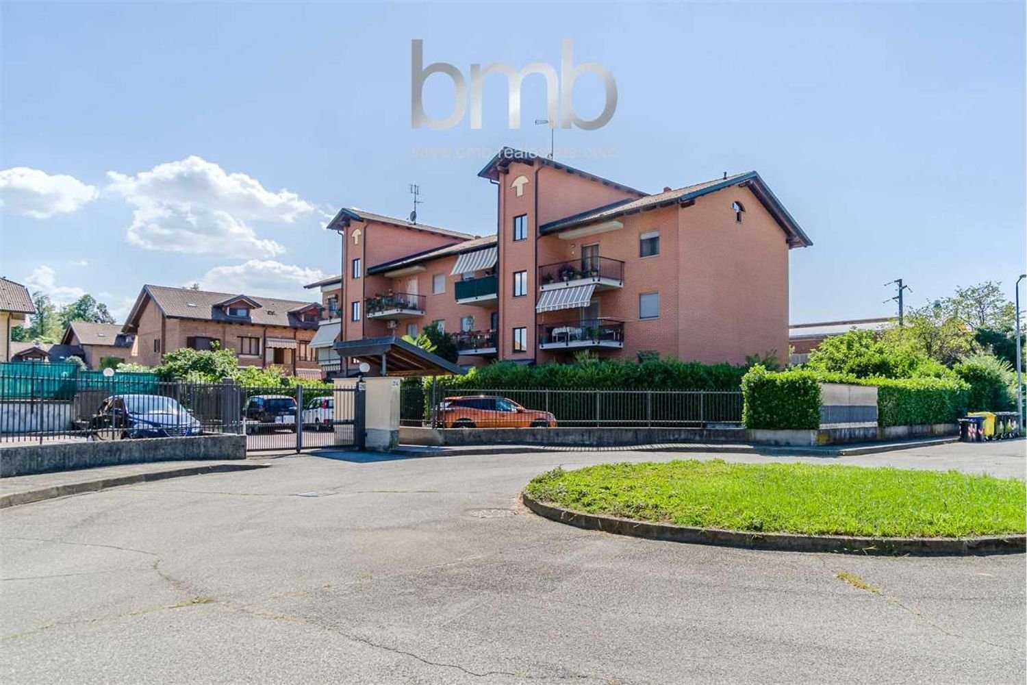 6 bedrooms Apartment in Volpiano, Italy No. 375210