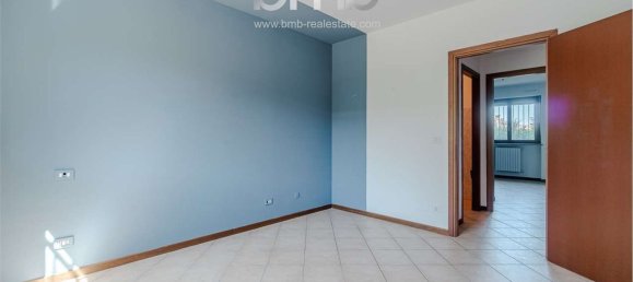 6 bedrooms Apartment in Volpiano, Italy No. 375210 44