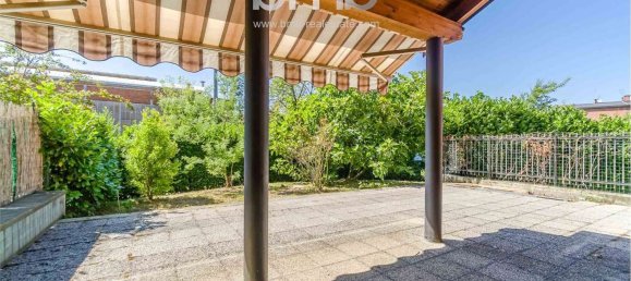 6 bedrooms Apartment in Volpiano, Italy No. 375210 22