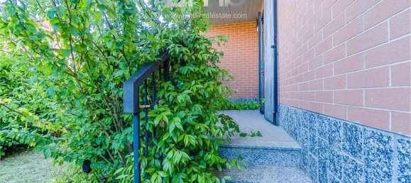 6 bedrooms Apartment in Volpiano, Italy No. 375210 13