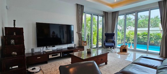 3 bedrooms Cafe / restaurant in Pattaya, Thailand No. 22750 10