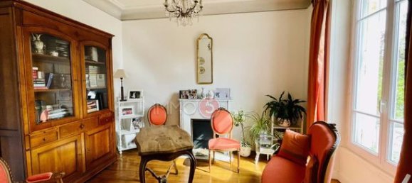 5 bedrooms House in Le Raincy, France No. 358471 5