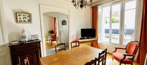 5 bedrooms House in Le Raincy, France No. 358471 4