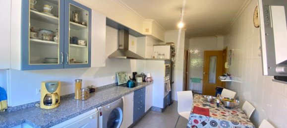 Apartamento de 3 dormitorios en León, Spain No. 78625 6