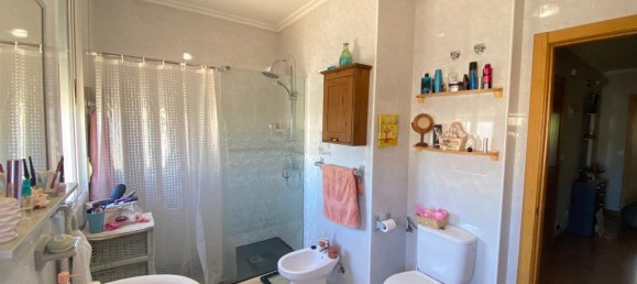 Apartamento de 3 dormitorios en León, Spain No. 78625 16